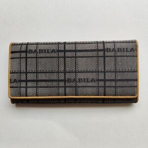 4/$50⭐️Babila brown wallet with plaid pattern